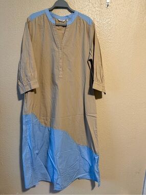B.Young Colorblock Tunic Dress Size 40
 (US size 8-10) NWOT